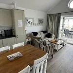 Sandy Feet Retreat - Part Of The The Bay Village With Pool, Gym And Direct Access, Pub, Restaurant, Tennis And Meadows Walks * ファイリー