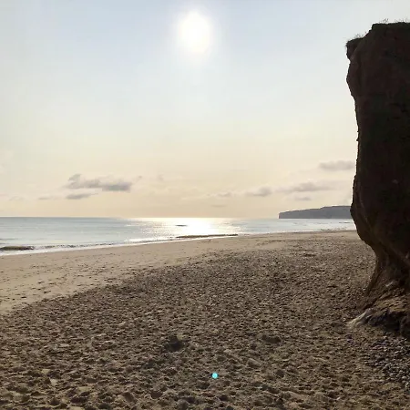 Dom wakacyjny Sandy Feet Retreat - Part Of The The Bay Village With Pool, Gym And Direct Access, Pub, Restaurant, Tennis And Meadows Walks Filey