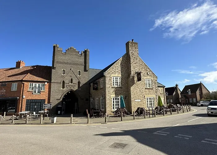 Hébergement de vacances Sandy Feet Retreat - Part Of The The Bay Village With Pool, Gym And Direct Access, Pub, Restaurant, Tennis And Meadows Walks *